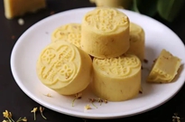 糕點(diǎn)包裝紙機(jī)械